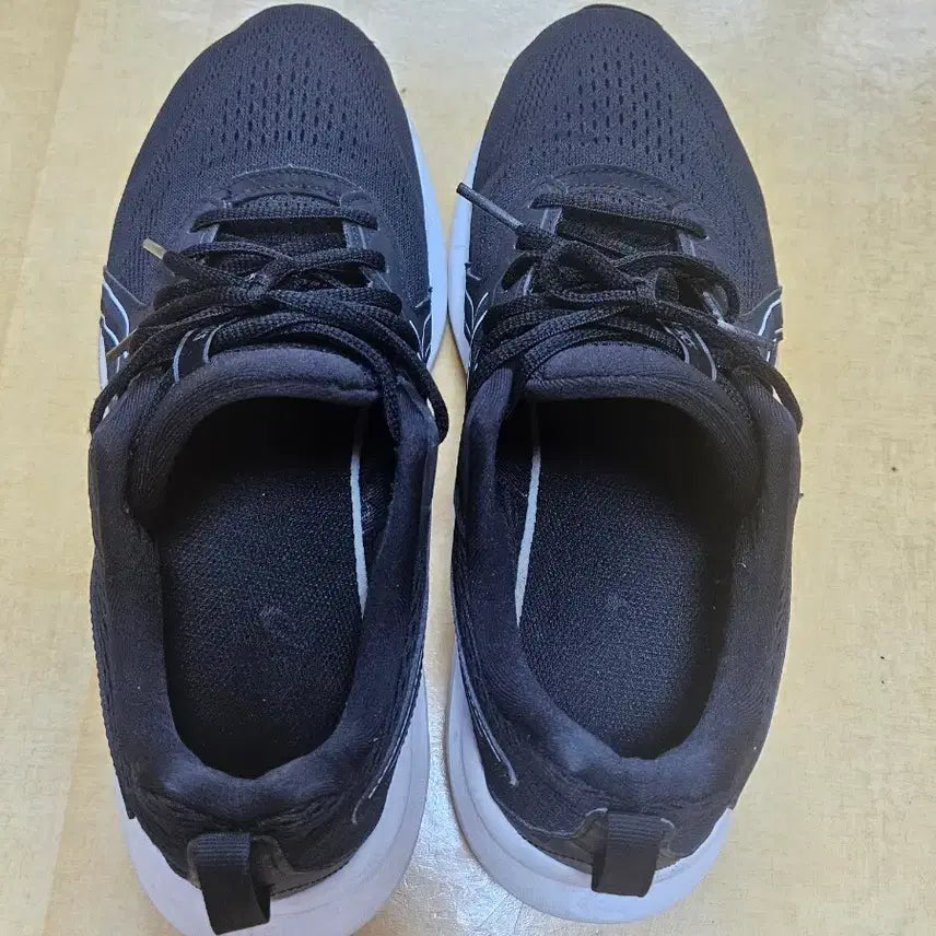 [BUNJANG] Asics Sneakers (Size 280) - Vintage / 아식스 운동화 280사이즈