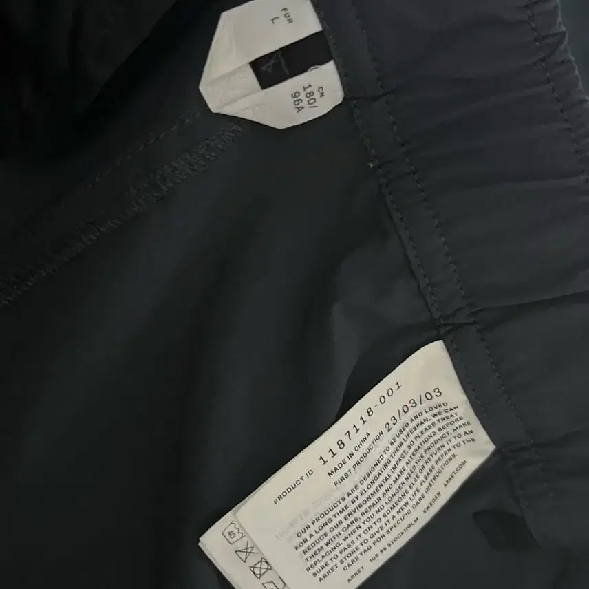 [BUNJANG] ARKET Cargo Jogger Pants Black L / 아르켓 카고 팬츠 블랙 L 사이즈