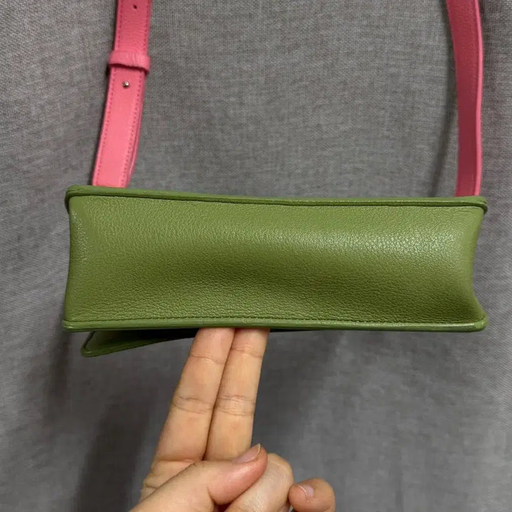 [BUNJANG] Marhen J Vegan Leather Crossbody Bag / 마르헨제이 비건 레더 크로스백 숄더백