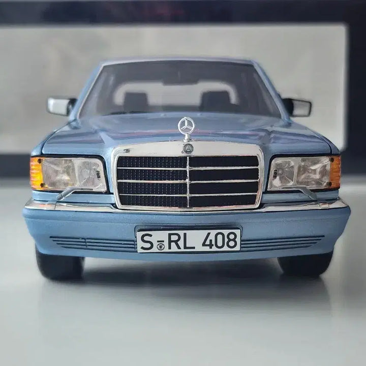 [BUNJANG] Norev 1:18 Mercedes-Benz W126 560SEL Light Blue Diecast Model / 1:18 노레브 벤츠 W126 560SEL 라이트 블루 다이캐스트