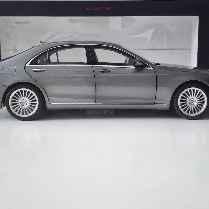 [BUNJANG] Norev Mercedes-Benz W222 S500 Silver Gray Diecast Model / 1:18 노레브 벤츠 W222 S500 실버 그레이 다이캐스트