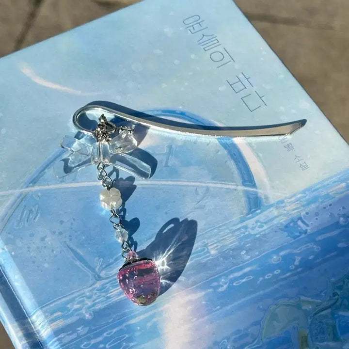 [BUNJANG] Strawberry Bead Bookmark / 딸기 비즈 책갈피 (키링으로도 제작 가능)
