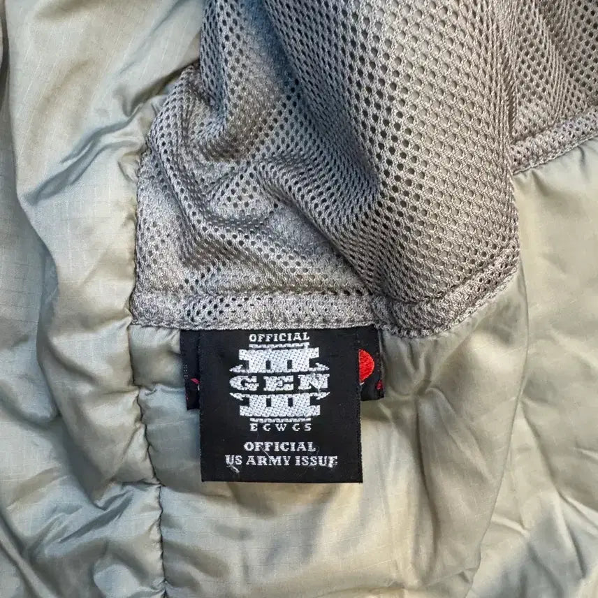 [BUNJANG] US Military PrimaLoft Level 7 Jacket (M/R) / 미군 프리마로프트 레벨7 (M/R)