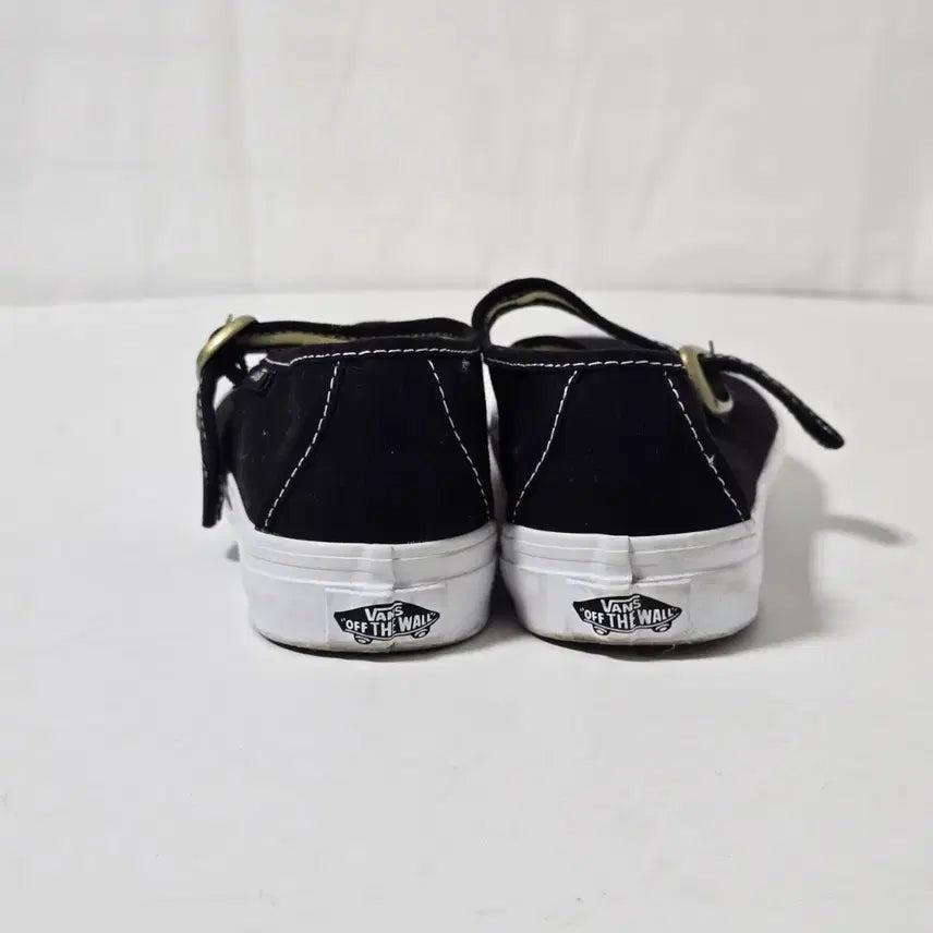 [SOLD OUT] 반스 메리제인 블랙 뮬 스니커즈 240. b
