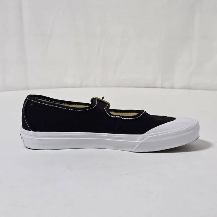 [SOLD OUT] 반스 메리제인 블랙 뮬 스니커즈 240. b