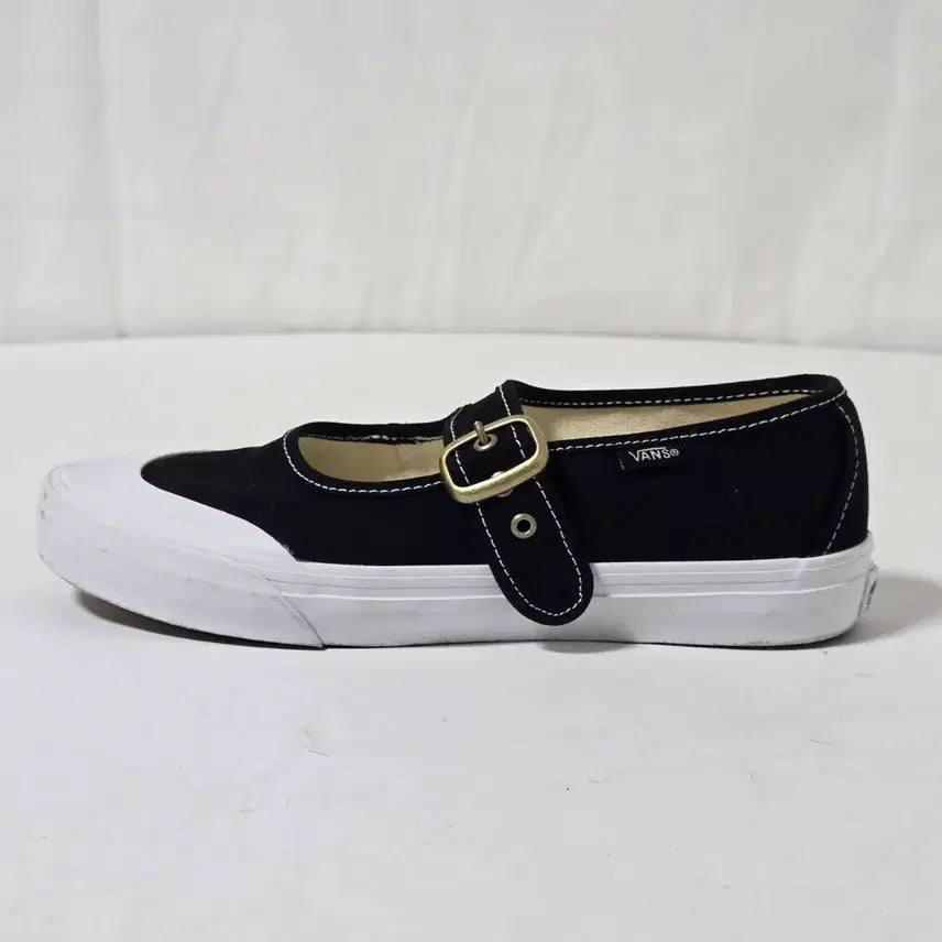 [SOLD OUT] 반스 메리제인 블랙 뮬 스니커즈 240. b