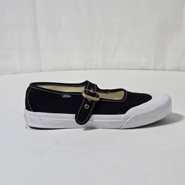 [SOLD OUT] 반스 메리제인 블랙 뮬 스니커즈 240. b
