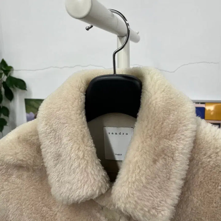 [BUNJANG] Sandro Real Wool Mustang Jacket Size 43 / 산드로 리얼 양모 무스탕 43