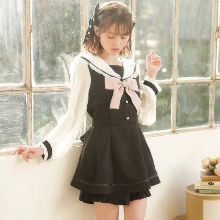 [BUNJANG] Liz Lisa Black Sailor Set-up / 리즈리사 블랙 셋업