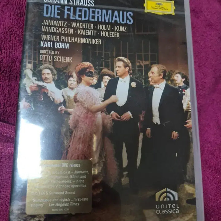 [BUNJANG] Johann Strauss Die Fledermaus DVD Opera / 요한 슈트라우스 박쥐 DVD 오페레타