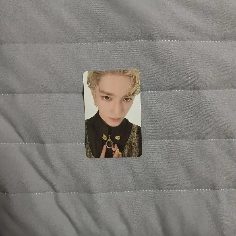 [BUNJANG] NCT Taeyong Fact Check Photocard / 태용 포토카드 팩트체크