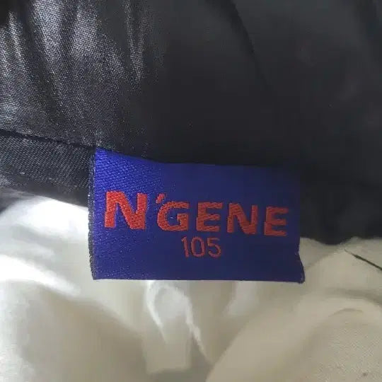 [BUNJANG] Black Hooded Padded Coat (Size 105) / 후드 블랙 패딩 코트 105