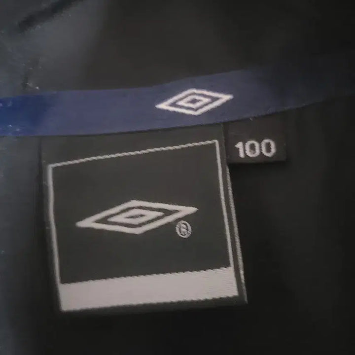 [BUNJANG] Umbro England National Team Windbreaker Jacket / 엄브로 잉글랜드 바람막이 100-105