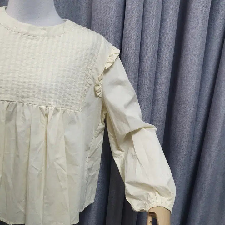 [BUNJANG] Cream Boutique Blouse / 크림 부티크 블라우스