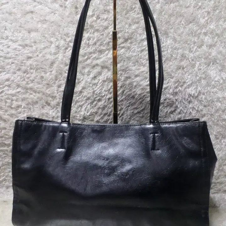 [BUNJANG] Bettyboom Vintage Oblong Shoulder Bag / 베티붐구제 스탠드오일 오블롱백 숄더백 블랙 중고 가방