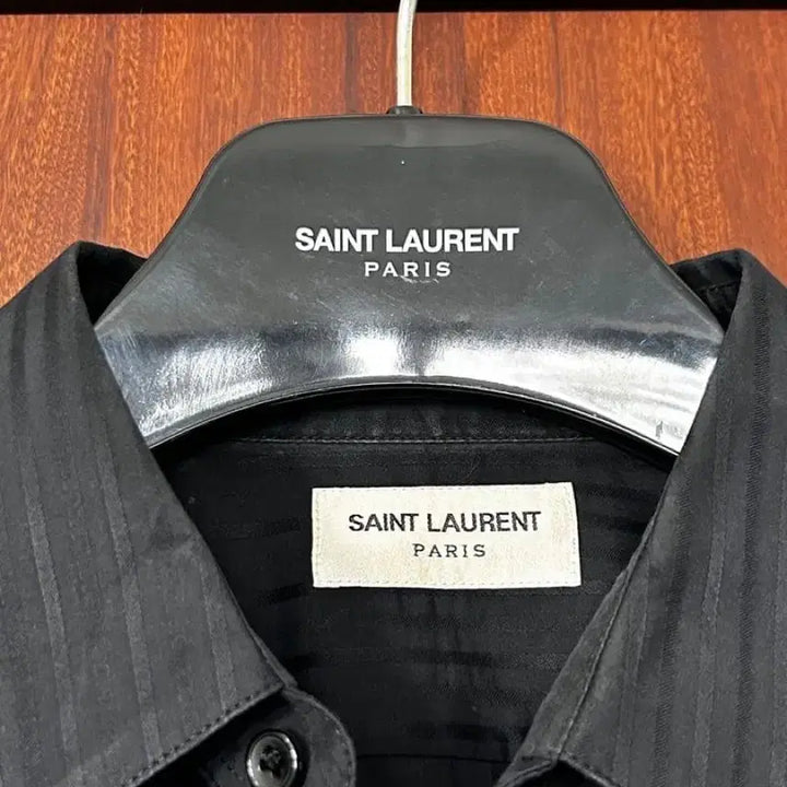 [BUNJANG] Saint Laurent 21SS Striped Silk Shirt / [이준호님 착용] 생로랑 21ss 스트라이프 실크 셔츠
