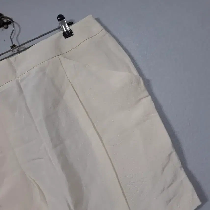[BUNJANG] Armani Collezioni Linen Blend Skirt / 알마니꼴레지오니 린넨스커트 견혼방 31