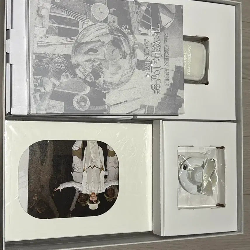 [SOLD OUT] 미세스그린애플더화이트라운지초회한정dvd