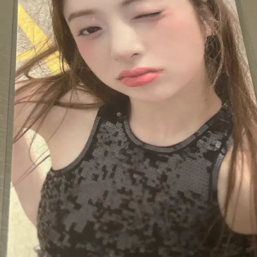 [BUNJANG] Huh Yunjin Photocard / 허윤진포카팔앙여