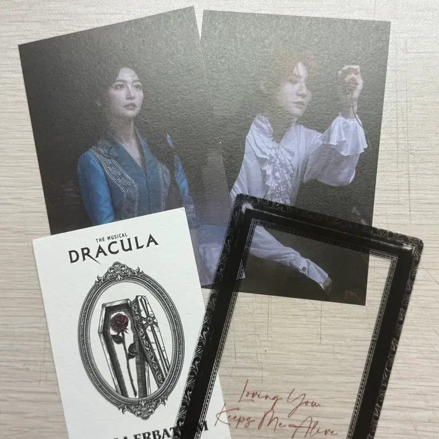 [BUNJANG] Dracula 10th Anniversary Postcard - Kim Junsu, Lim Hyeyoung / 뮤지컬 드라큘라 10주년 엽서 김준수, 임혜영