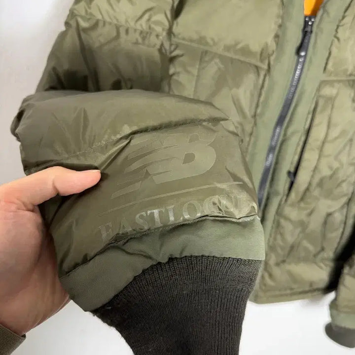 [BUNJANG] New Balance x Eastlogue Padded Jacket / 뉴발란스 패딩