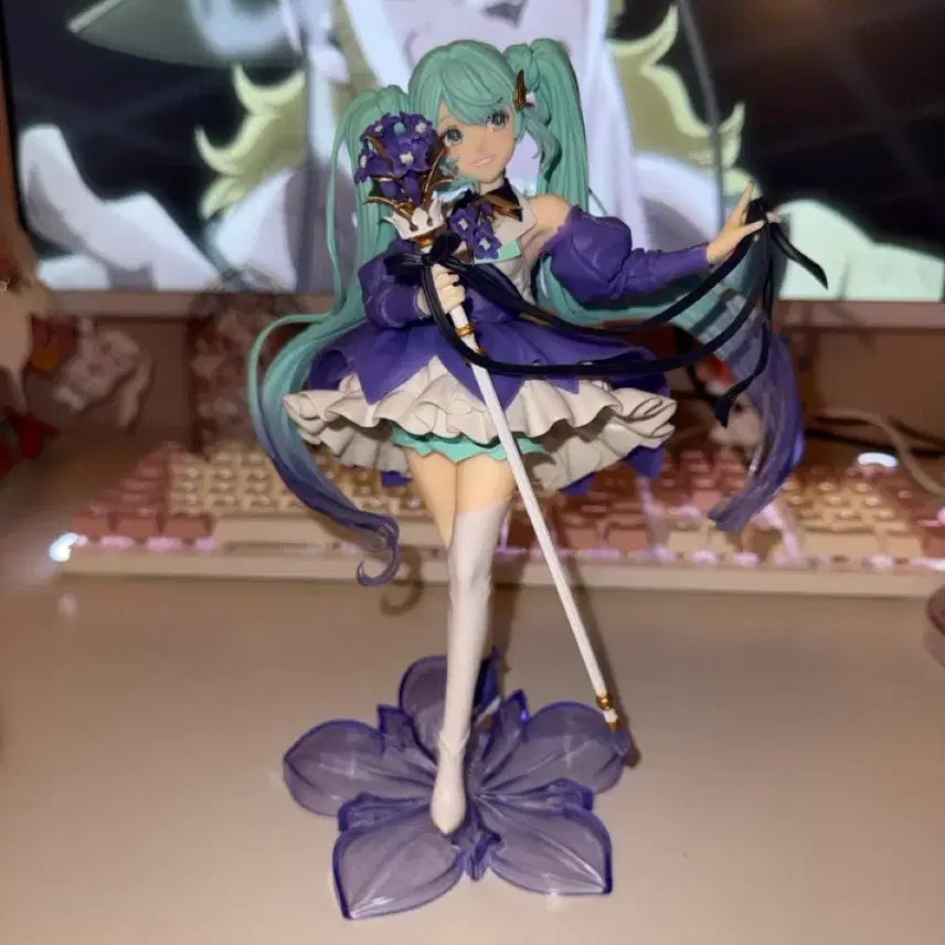 [BUNJANG] Hatsune Miku 2024 Birthday Figure / 하츠네 미쿠 2024 벌스데이 피규어 미소녀