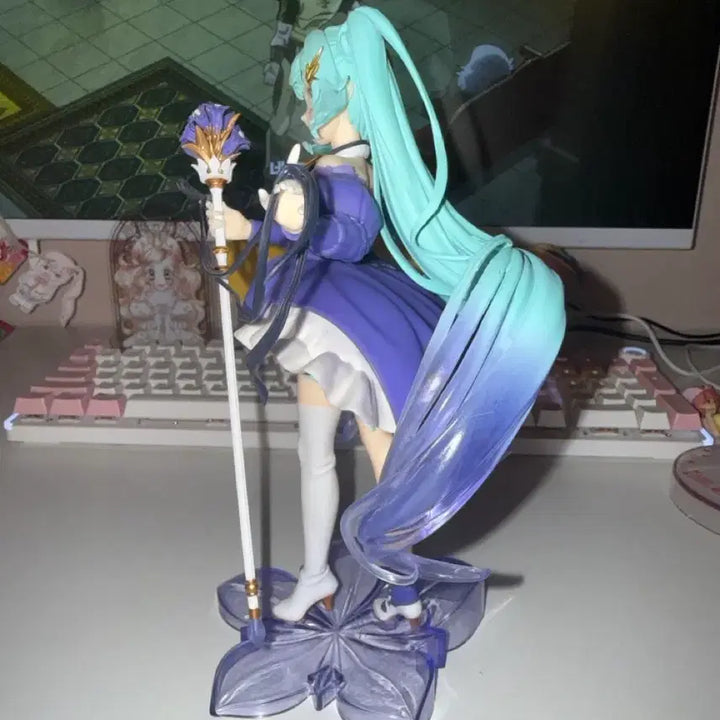 [BUNJANG] Hatsune Miku 2024 Birthday Figure / 하츠네 미쿠 2024 벌스데이 피규어 미소녀
