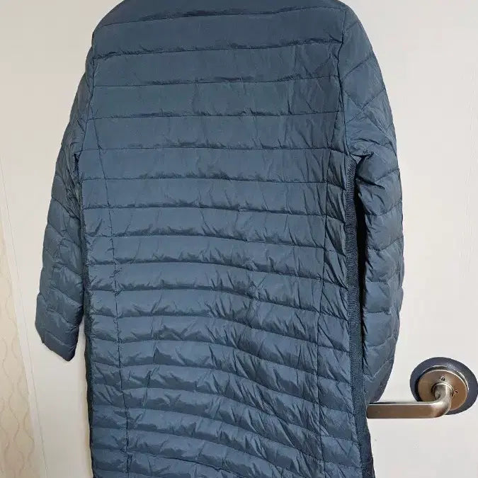 [BUNJANG] Alivia Loren Lightweight Goose Down Padded Jacket / 알리비아로렌 경량 거위털패딩(314