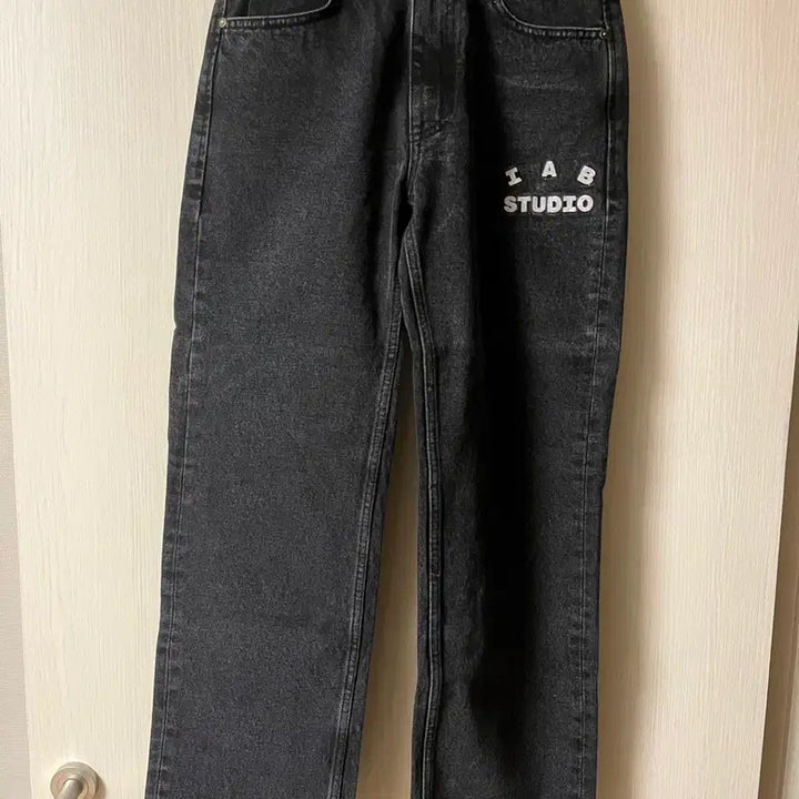 [BUNJANG] IAB Studio x Lee Denim Jeans Black / 아이앱 스튜디오 x 리 데님 진 블랙