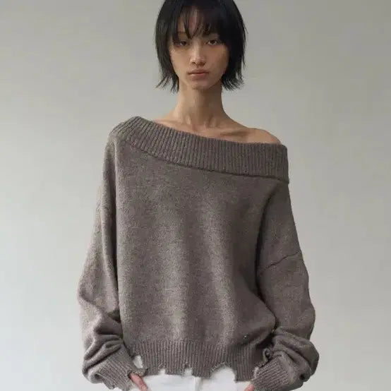 [BUNJANG] Rock Cake Off-Shoulder Damaged Knit Sweater Brown / (새상품) 락케이크 오프숄더 데미지 니트 브라운