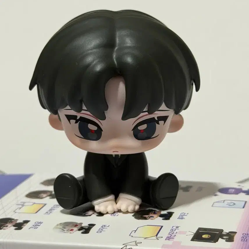 [BUNJANG] Goedamchulgeun Figure Kim Soleum / 괴담출근 괴출 모두 앉아 피규어 김솔음