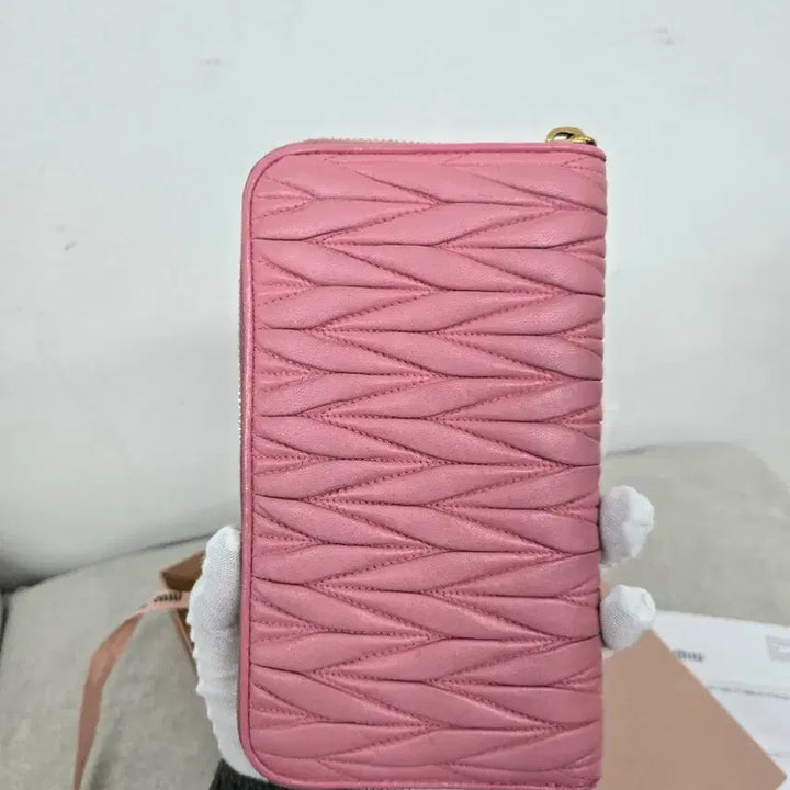 [BUNJANG] Miu Miu Matelassé Long Wallet / [정품] 미우미우 마테라쎄 장지갑