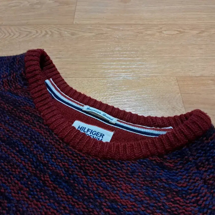 [BUNJANG] Tommy Hilfiger Denim Burgundy Knit Sweater (Size 95) / <정품> 힐피거 데님 니트 (95사이즈)