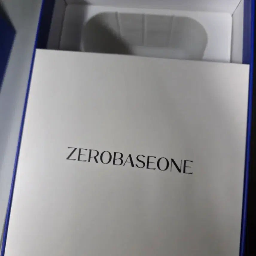 [BUNJANG] ZEROBASEONE Official Lightstick / 제로베이스원 응원봉  팝니다