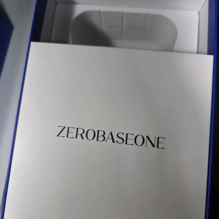[BUNJANG] ZEROBASEONE Official Lightstick / 제로베이스원 응원봉  팝니다