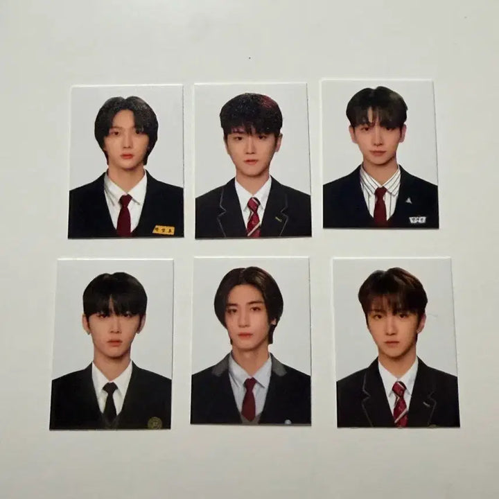[BUNJANG] BOYNEXTDOOR Uniform Photo Set / 보넥도 교복 증사 증명사진 가바님 원가양도