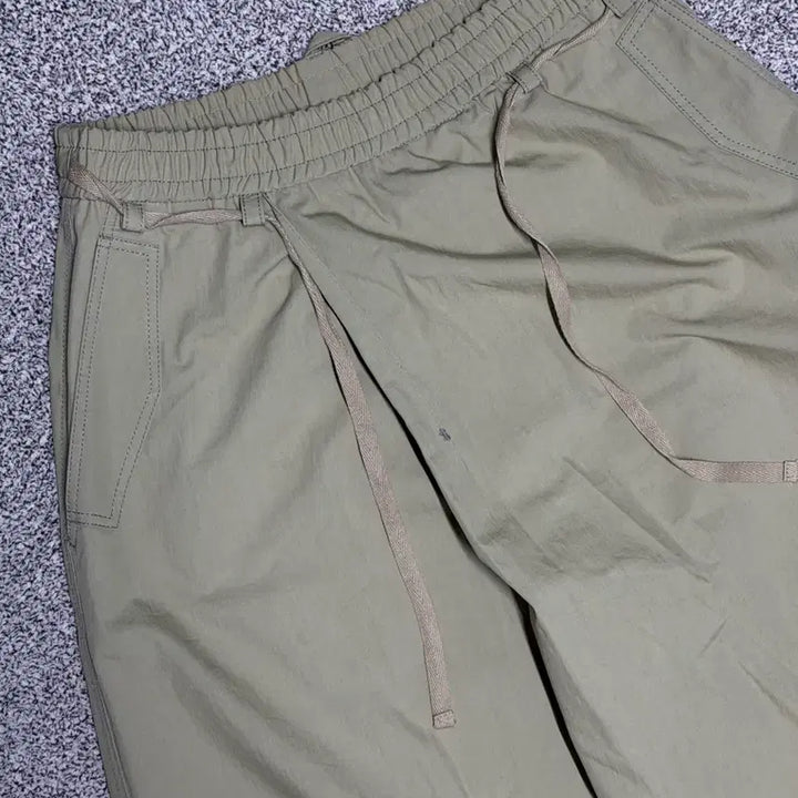 [SOLD OUT] [ZARA] 자라 와이드 파라슈트