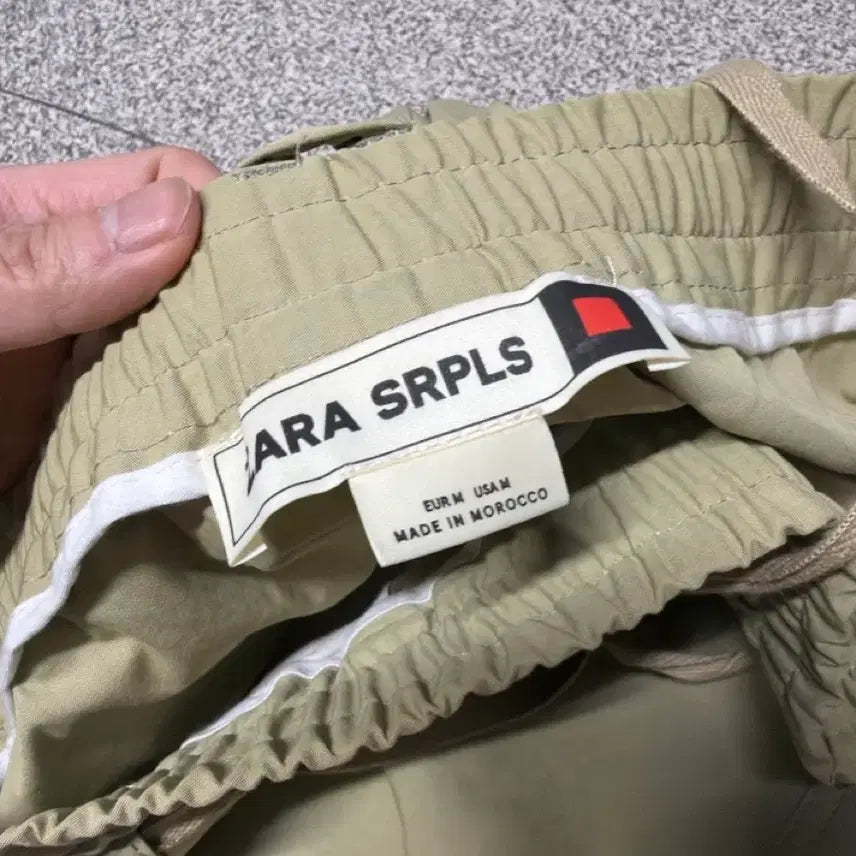 [SOLD OUT] [ZARA] 자라 와이드 파라슈트