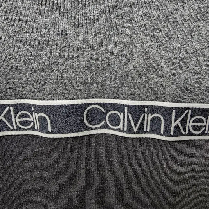 [BUNJANG] Calvin Klein Tech Jersey Hooded Zip-up / 캘빈클라인 tech Jersey 후드집업 M