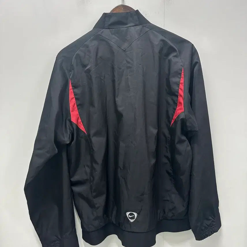 [BUNJANG] Nike Old School Windbreaker (Size 100) / [만원 아라비아빈티지]나이키 올드스쿨 바람막이 100