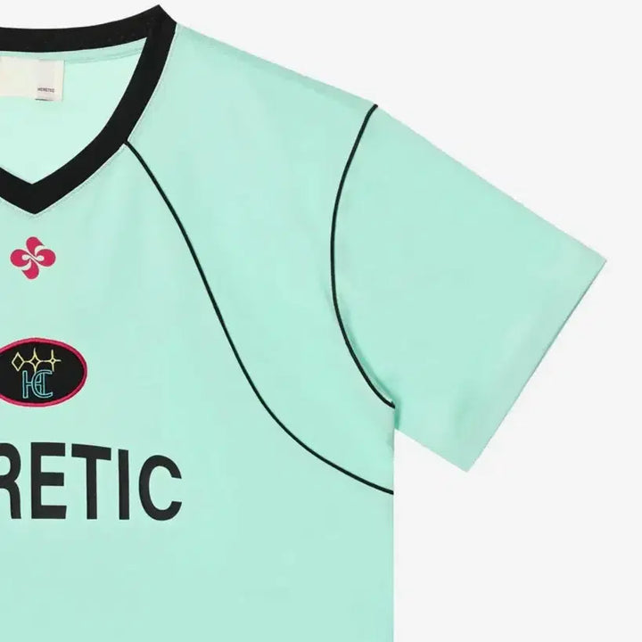 [BUNJANG] Heretic Unisex Short Sleeve T-shirt / 헤레틱 반팔
