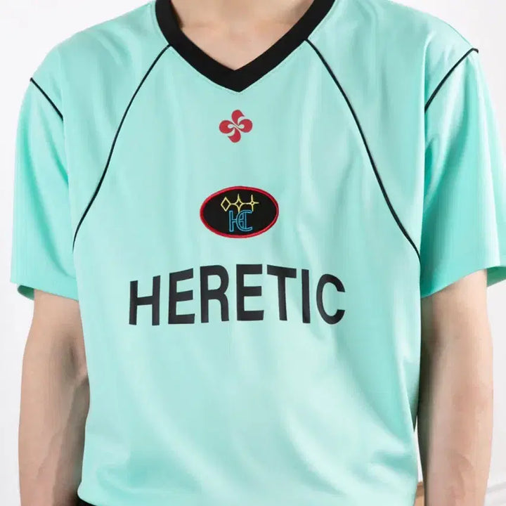 [BUNJANG] Heretic Unisex Short Sleeve T-shirt / 헤레틱 반팔