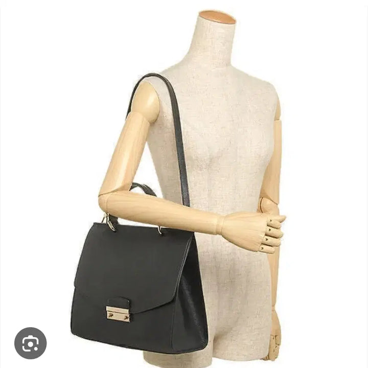 [BUNJANG] FURLA Leather Shoulder Tote Bag / [미국직구/정품] 훌라(FURLA)여성가방 가죽 숄더백 토트백 (상태최상