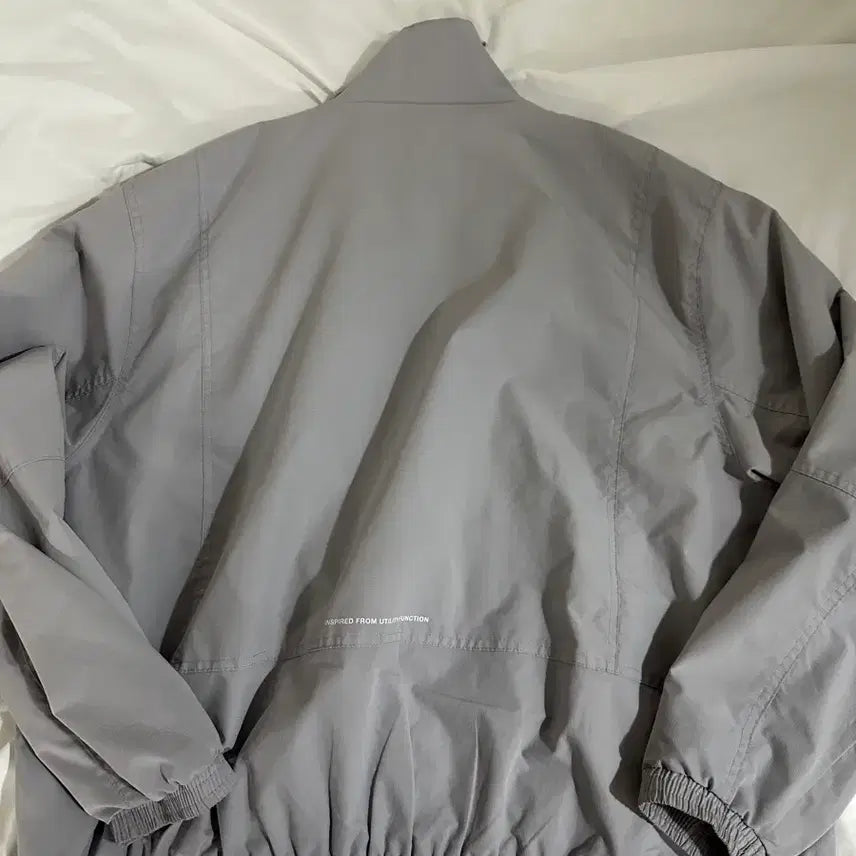 [BUNJANG] Code:graphy Nylon Windbreaker Light Grey / 코드그라피 나일론 바람막이 라이트그레이