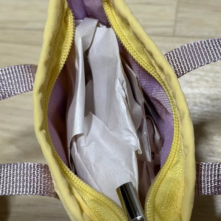 [BUNJANG] Miffy Mini Tote Bag Keyring Coin Purse / 새상품 정품 미피 미니 토트백 키링 동전지갑 파우치