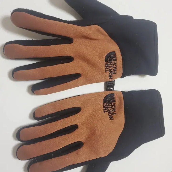 [BUNJANG] The North Face Long Padded Jacket L + Gloves M / 노스페이스 롱패딩 L(100) + 장갑 M
