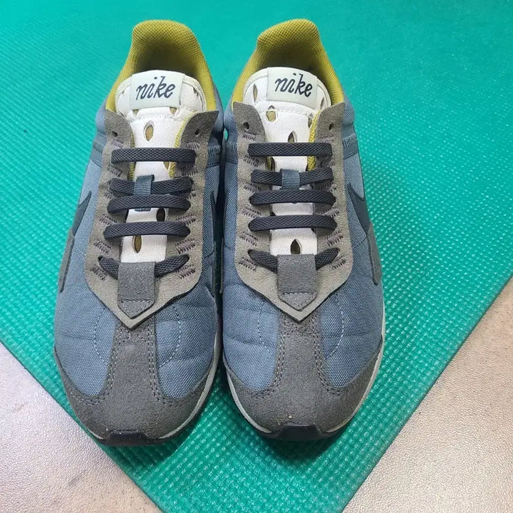 [BUNJANG] Nike Air Sneakers / 나이키 에어 운동화