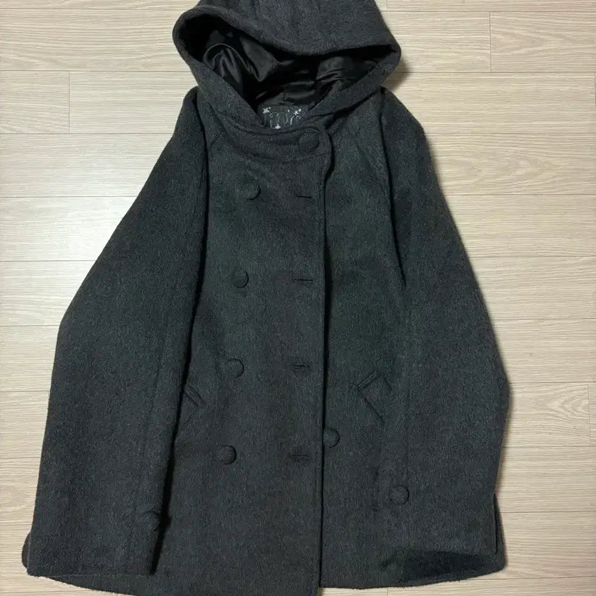 [BUNJANG] Hug Your Skin Charcoal Half Hooded Coat / 허그유어스킨 후드 하프 코트 (차콜)