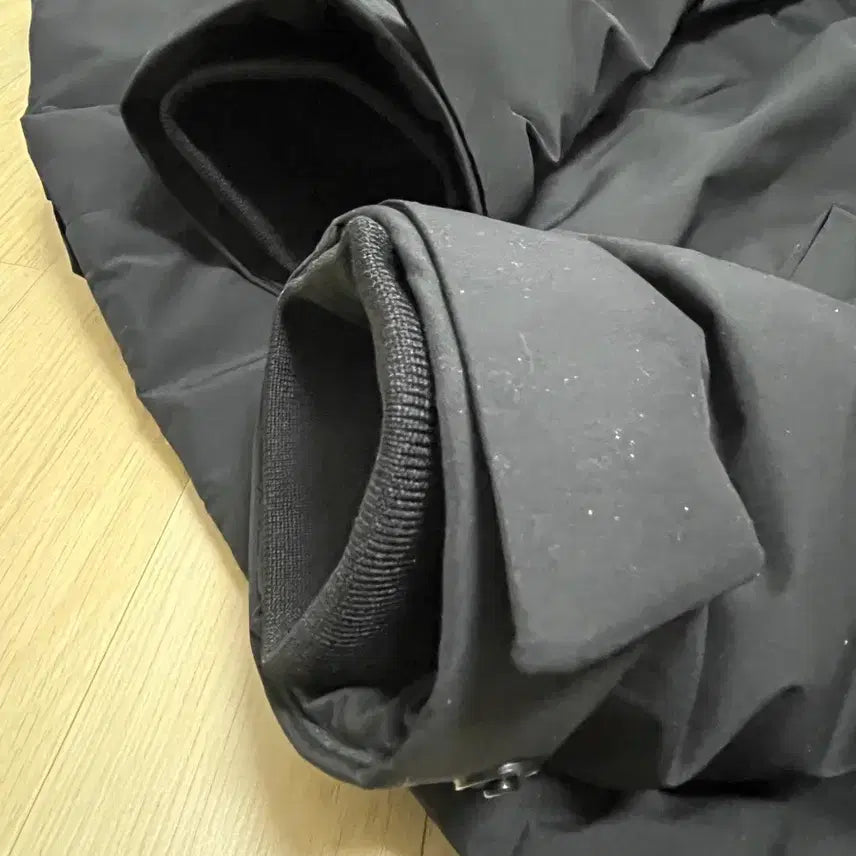 [BUNJANG] Primaloft Padded Jacket (Size 100) / 프리마로프트 패딩, 100