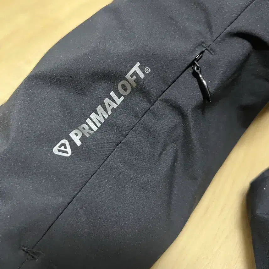 [BUNJANG] Primaloft Padded Jacket (Size 100) / 프리마로프트 패딩, 100